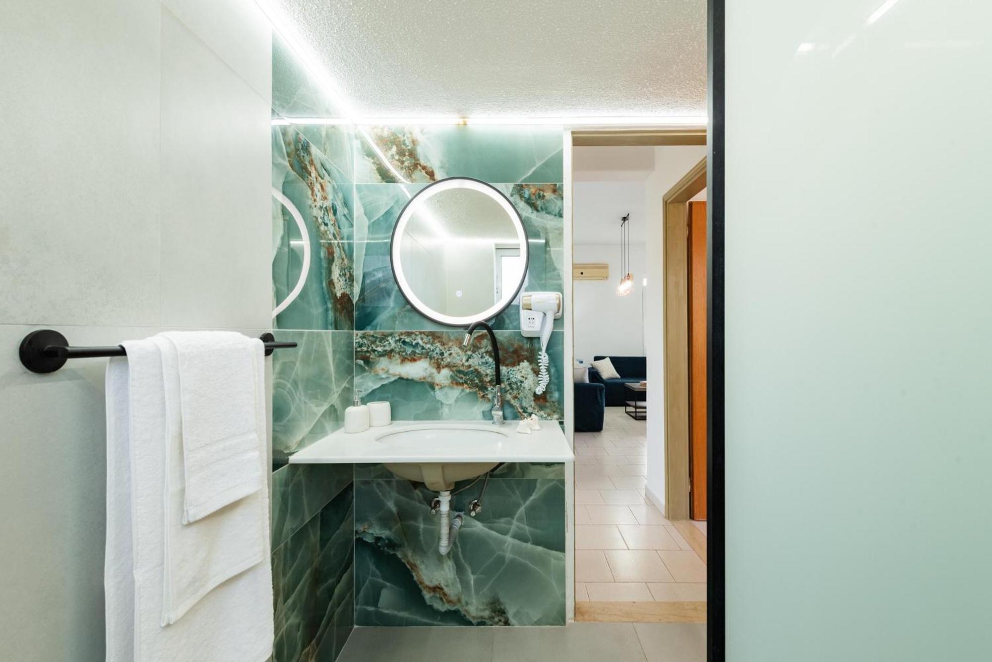 Villa Perla 拉多斯 外观 照片